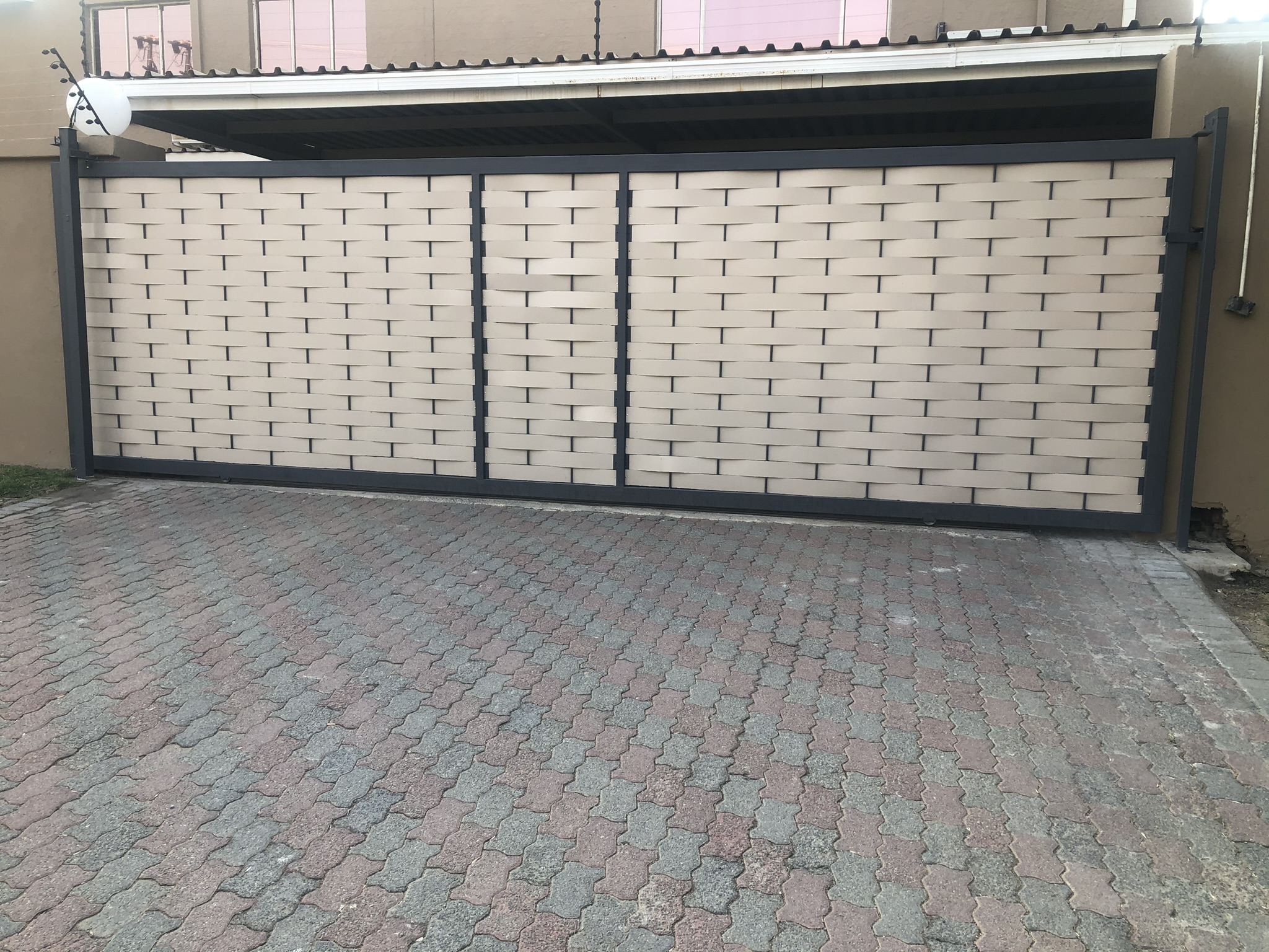White Modern Driveway Gate